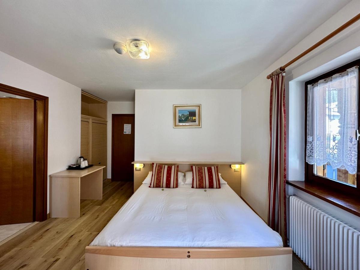 B&B Family Accommodation Canazei Bike Friendly Екстер'єр фото