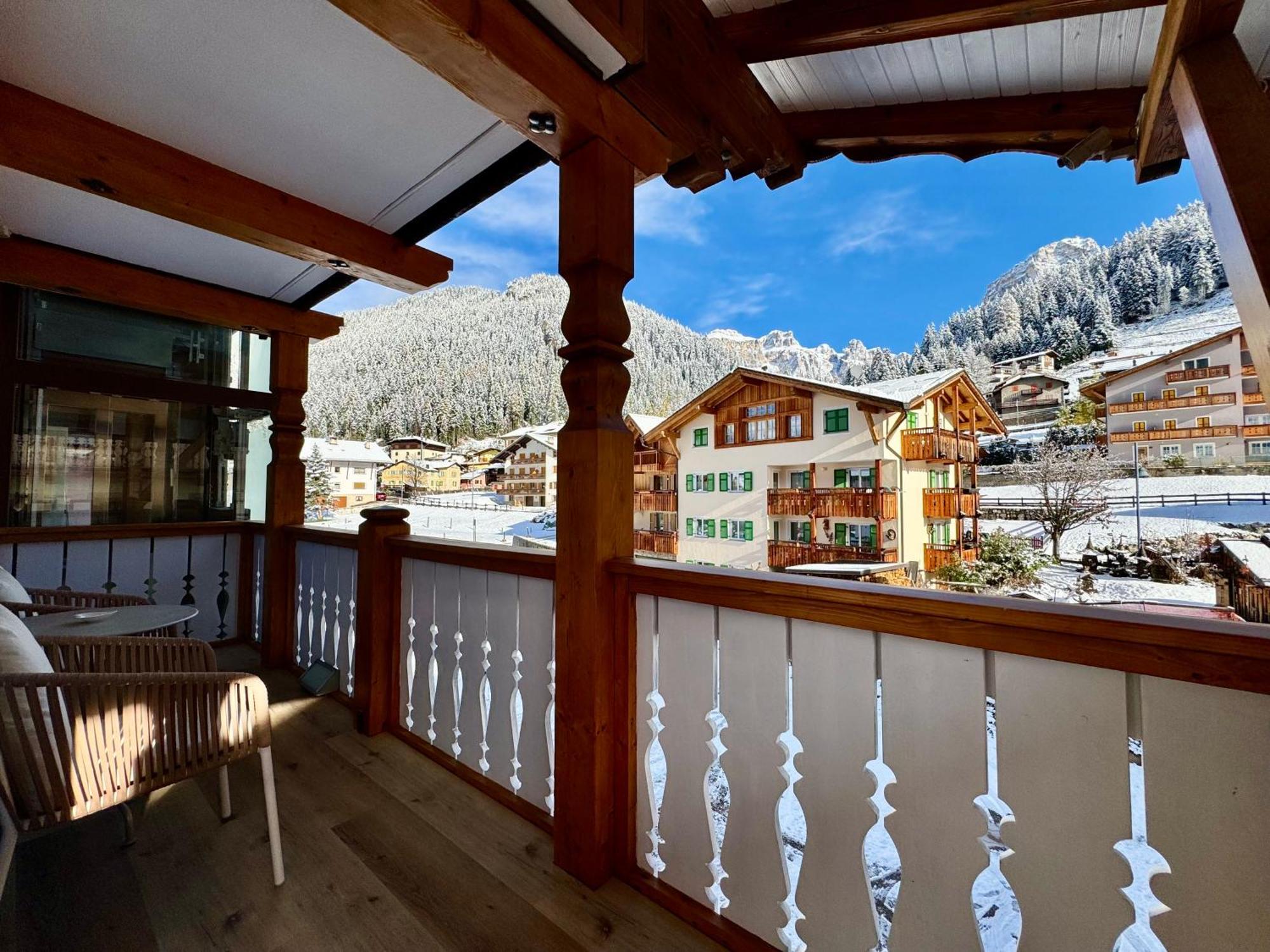 B&B Family Accommodation Canazei Bike Friendly Екстер'єр фото